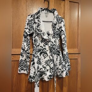 SelfEsteem Brand Women's lightweight jacket. Size L